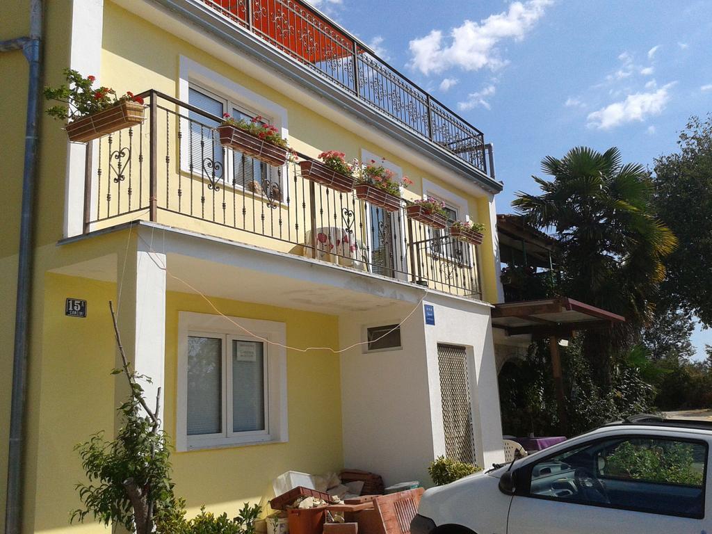 Apartments Zlata ポレッチ エクステリア 写真